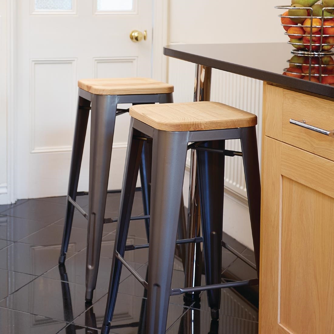 Bolero Bistro stalen barkruk met houten zitting - grijs (4 stuks)
