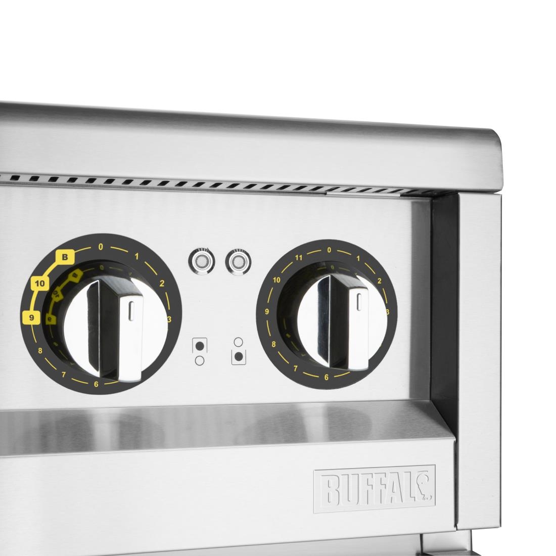 Buffalo 600 Serie 4 Zone Inductiekookplaat 2 x 3Kw. Let Op: Alleen Aanrechtmodel. Onderkast Wordt Apart Verkocht.