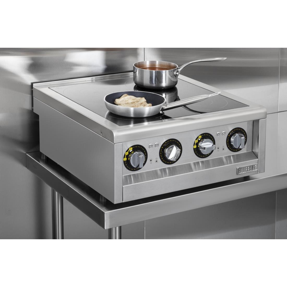 Buffalo 600 Serie 4 Zone Inductiekookplaat 2 x 3Kw. Let Op: Alleen Aanrechtmodel. Onderkast Wordt Apart Verkocht.