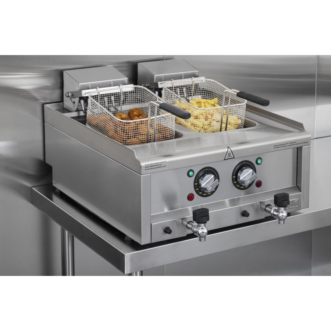 Buffalo 600-Serie Elektrische Friteuse Met Dubbele Tank, 2 x 8 Liter
