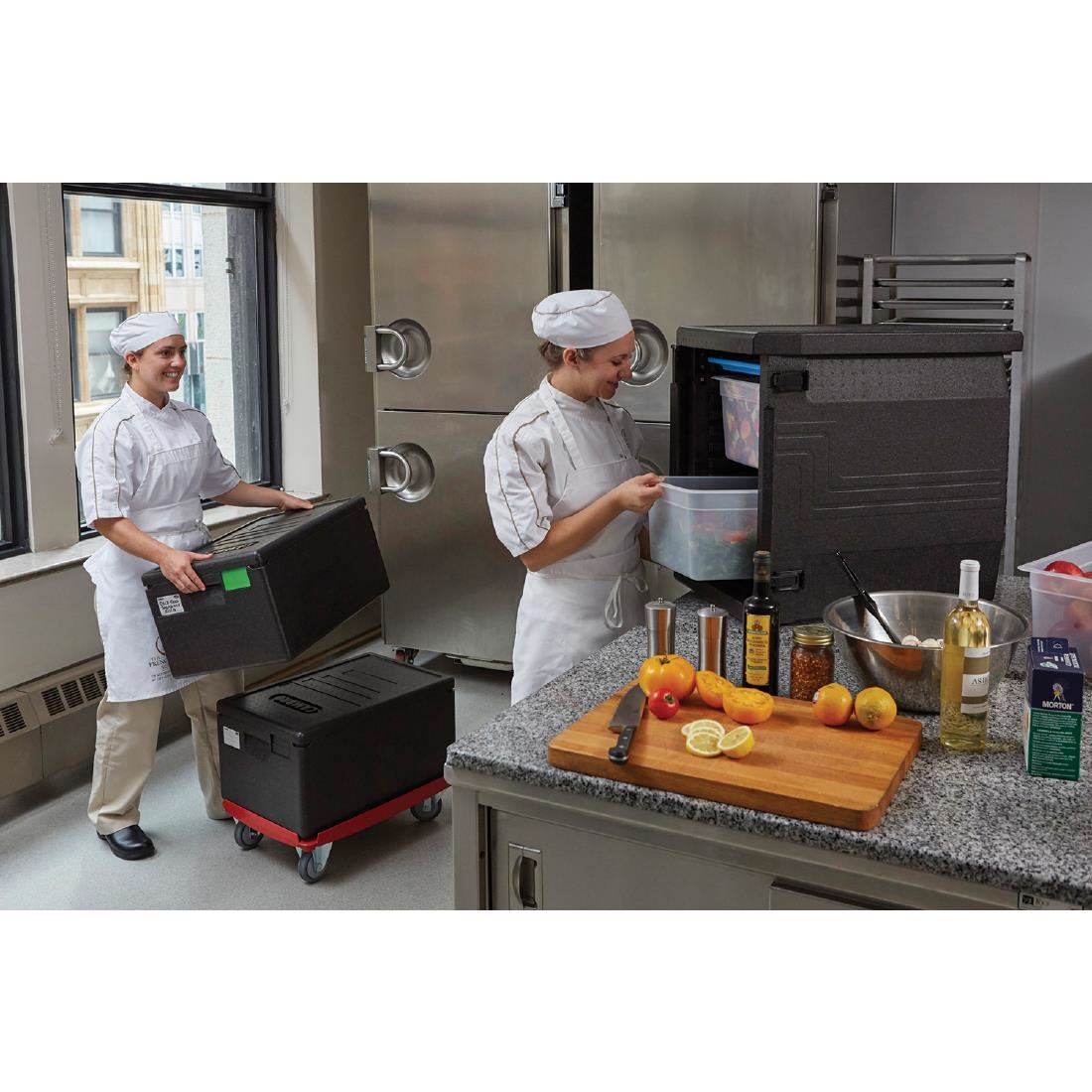 Cambro Cam GoBox geïsoleerde voedselcontainer 86Ltr