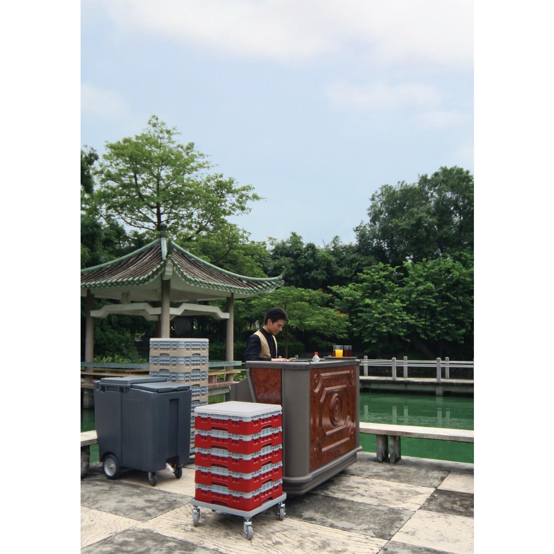 Cambro Camdolly onderstel voor Camrack vaatwaskorven