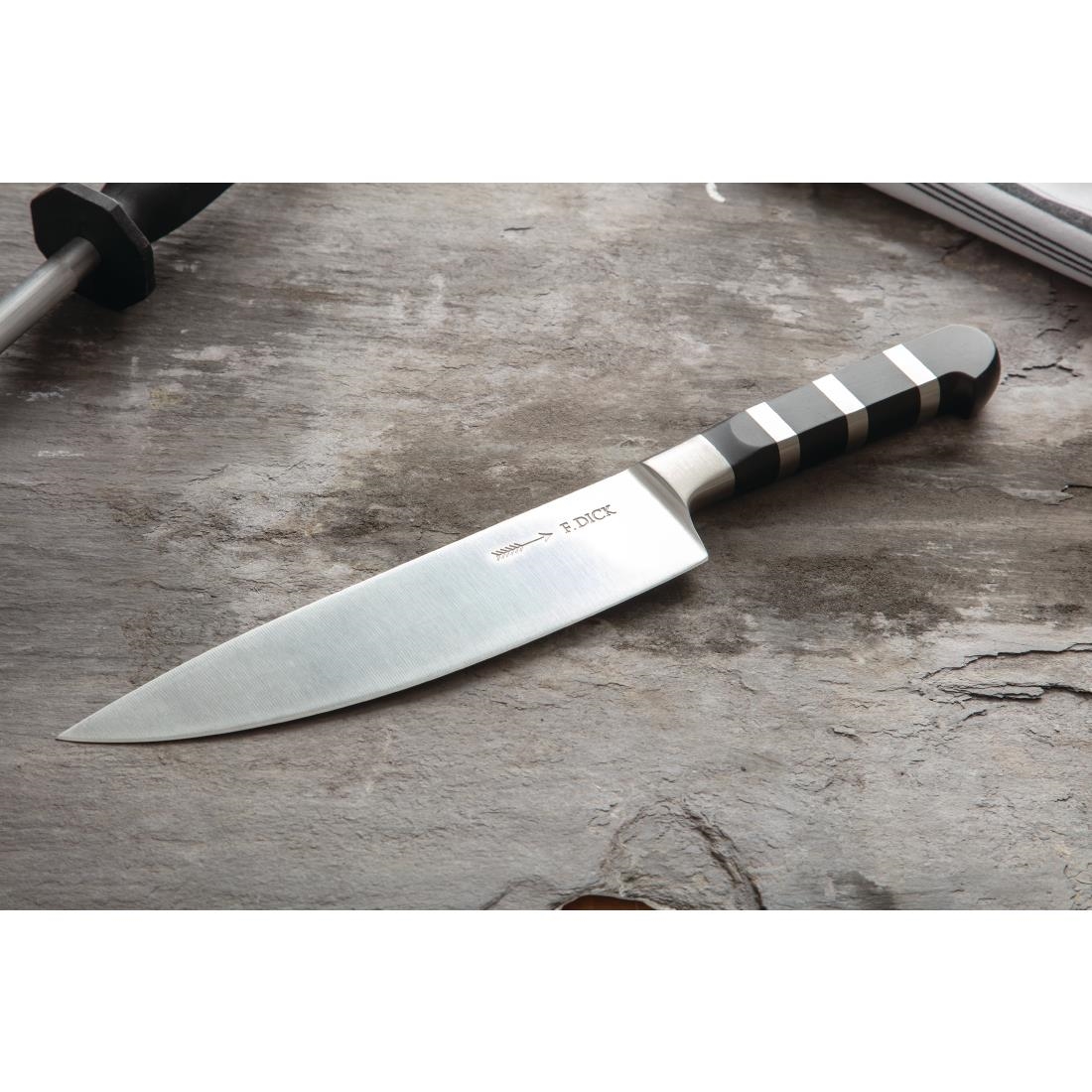 Dick 1905 Gesmeed Koksmes Zwart 21,6 cm