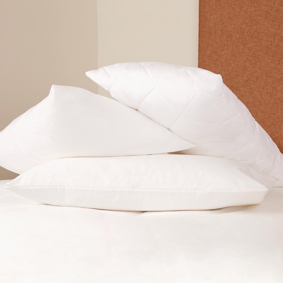 Mitre Comfort Polyzip molton kussensloop