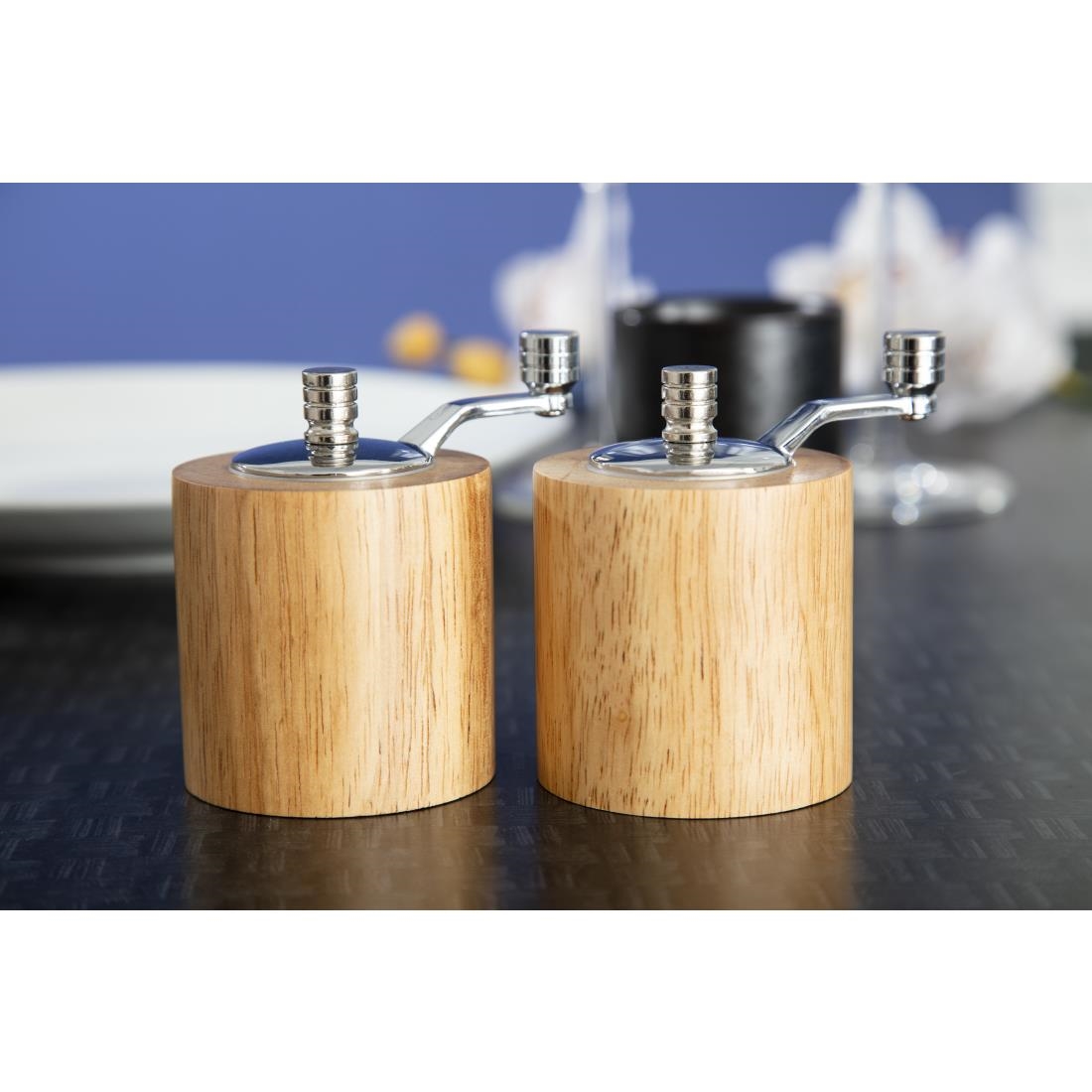 Olympia peper- en zoutmolen set licht hout 8,5cm
