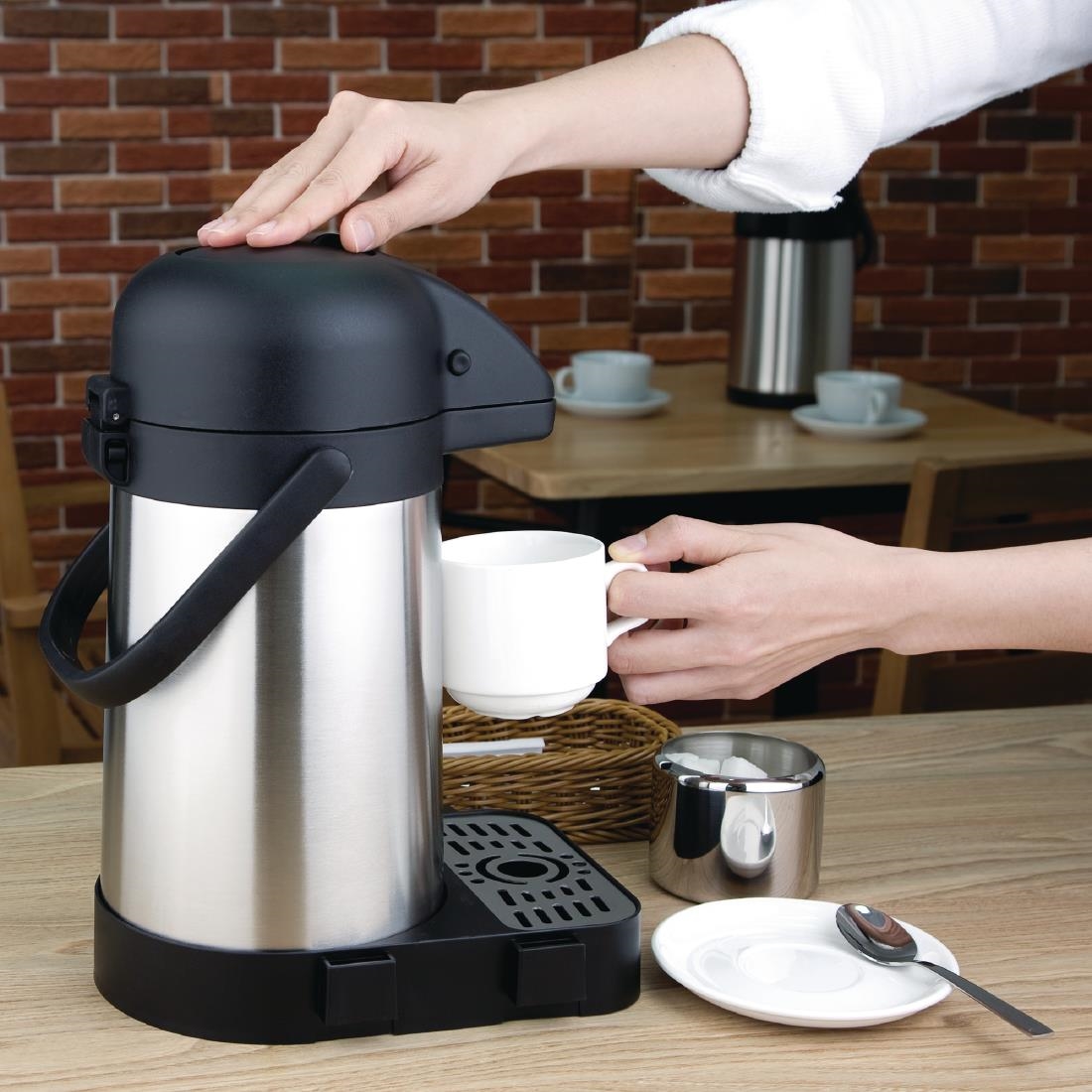 Olympia RVS pomp thermoskan 1,9Ltr