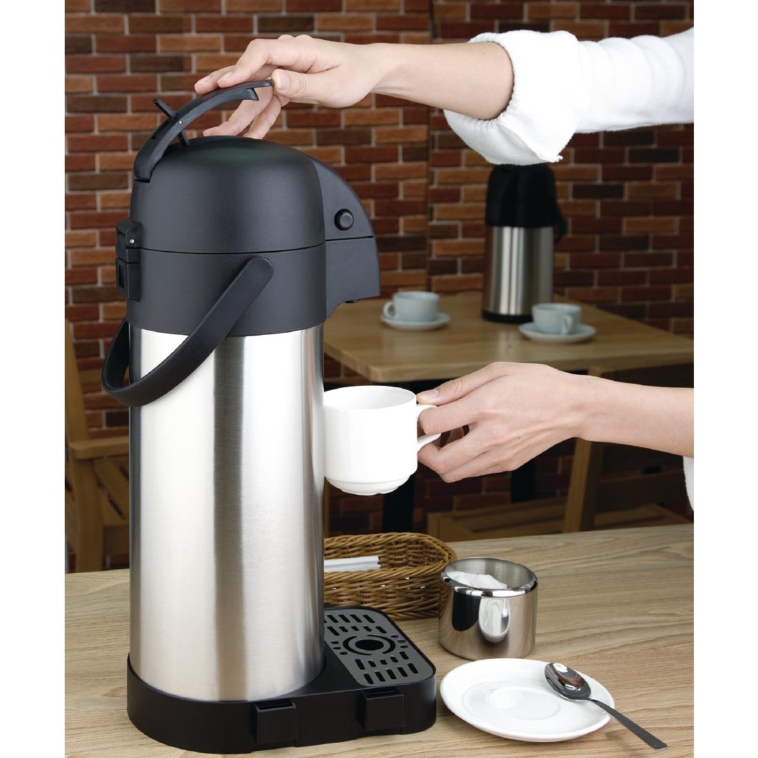 Olympia RVS pomp thermoskan 4Ltr