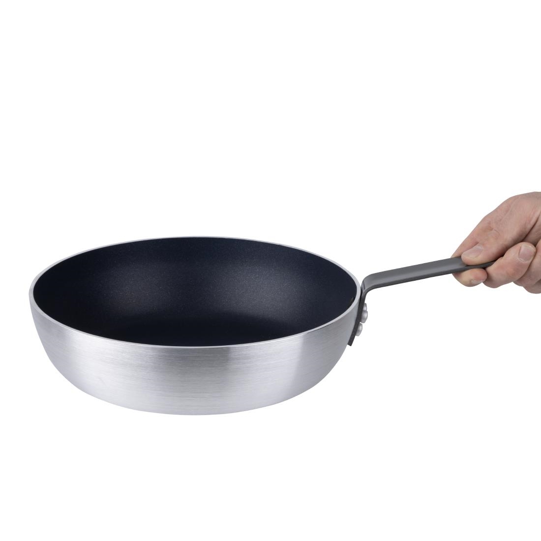 Vogue anti-aanbak aluminium conische sauteuse 28cm