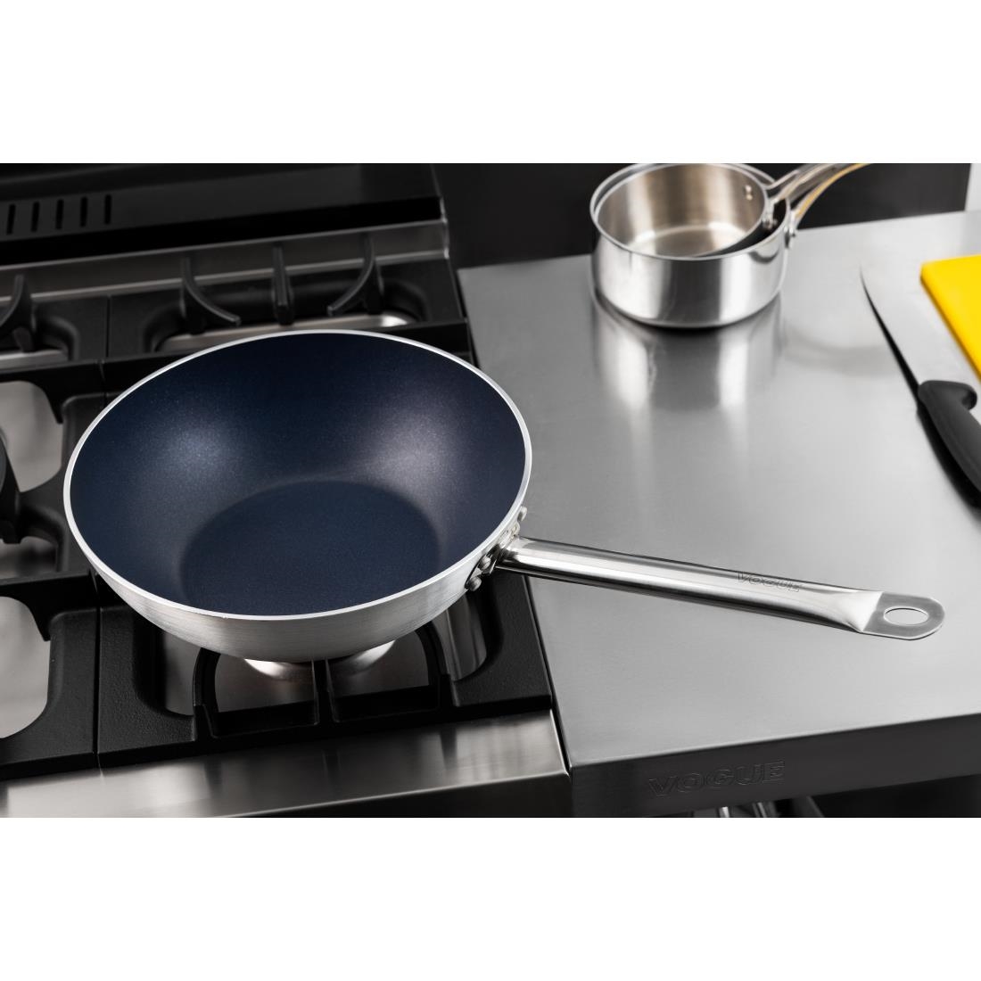 Vogue Platinum plus anti-aanbak wokpan 30cm