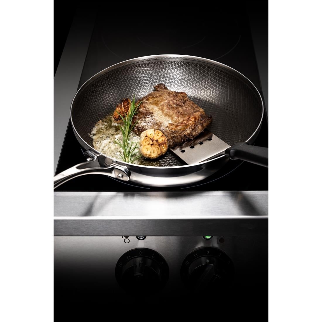 Vogue Tri-Shield Roestvrijstalen Koekenpan met Clad Coating, 28 cm