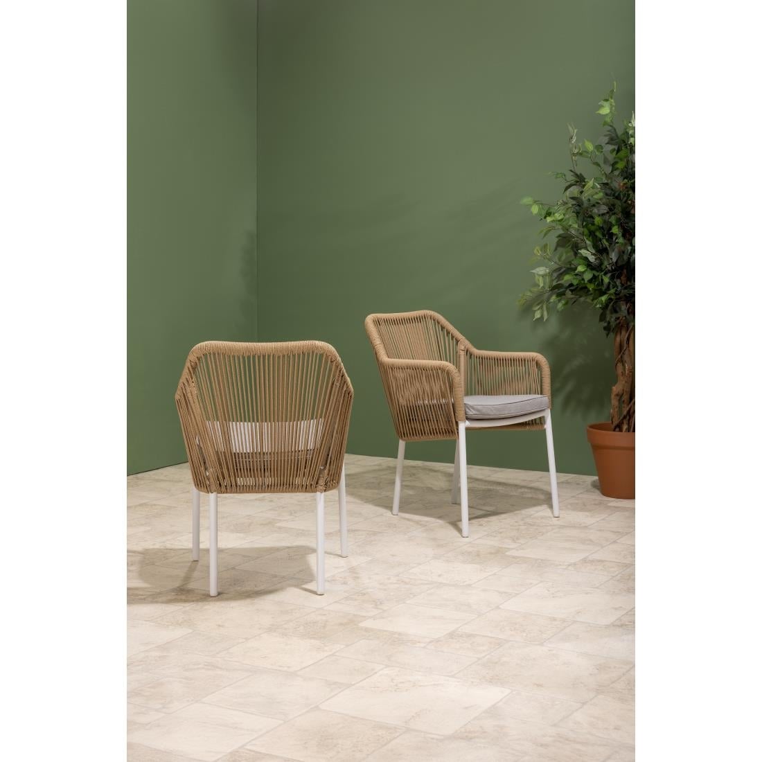 Bolero Bay PE gevlochten rattan outdoor armstoelen honingkleur (2stuks)