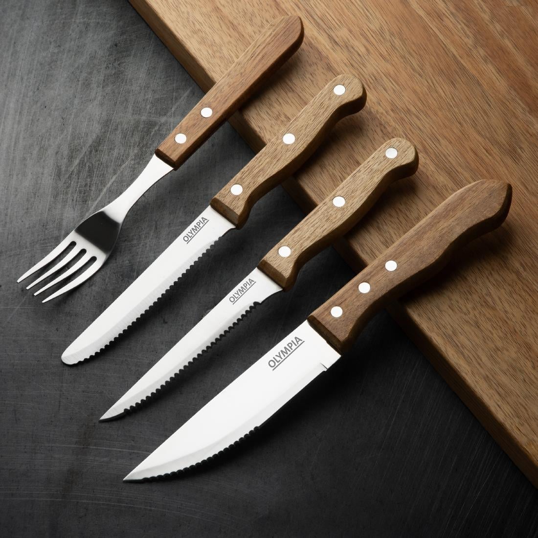 Olympia steakmessen met ronde punt hout (12 stuks)