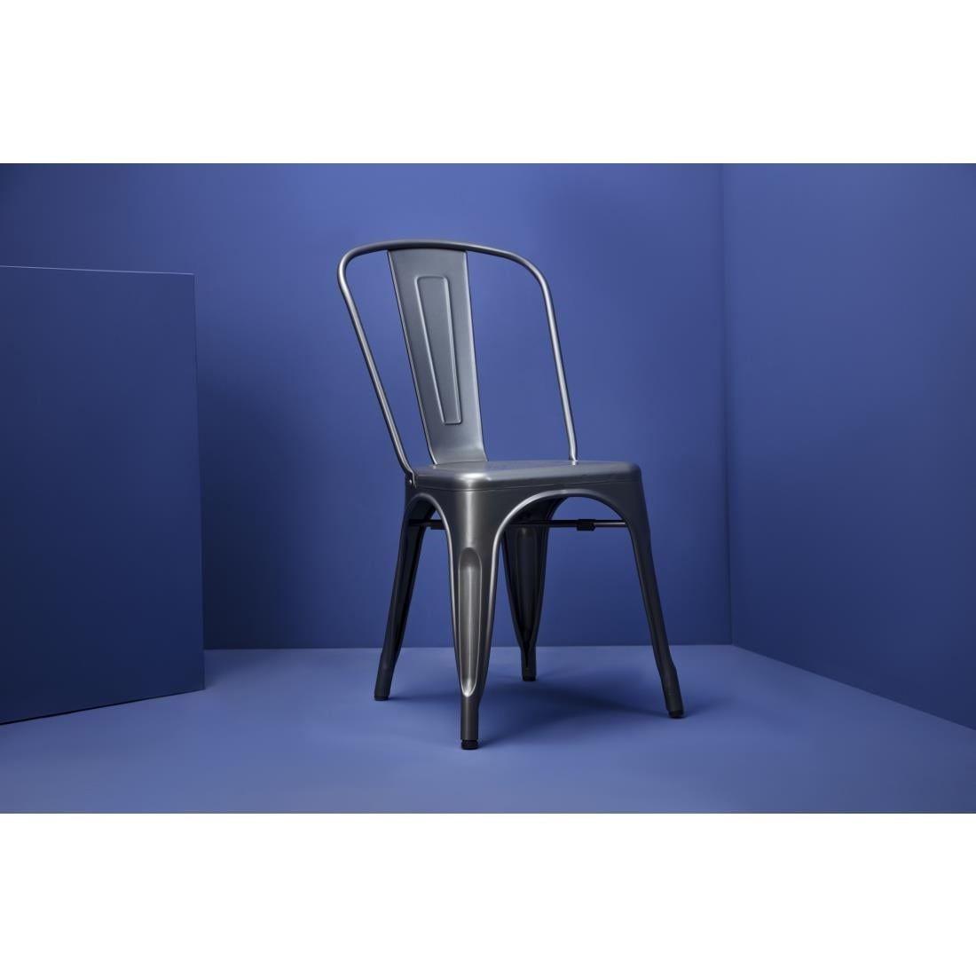Bolero Bistro stalen zijstoelen Gunmetal grijs (4 stuks) - Afbeelding 10