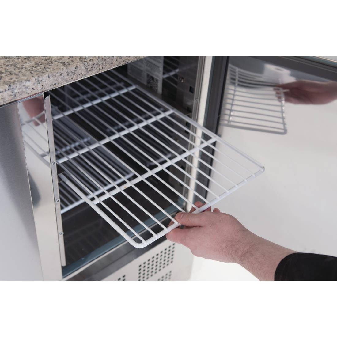 Polar G-serie gekoelde pizza/sandwich prepareercounter 368L - Afbeelding 6