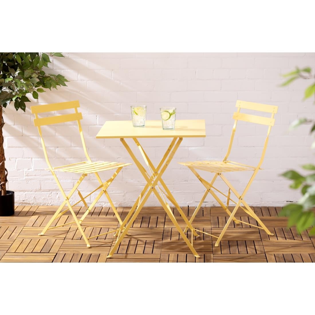 Bolero Perth zachtgele trottoirstijl vierkante tafel 600 mm - Afbeelding 8