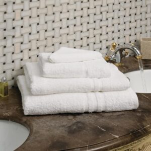 Mitre Essentials Capri handdoek wit
